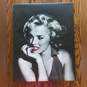Marilyn Monroe Canvas Weall Art